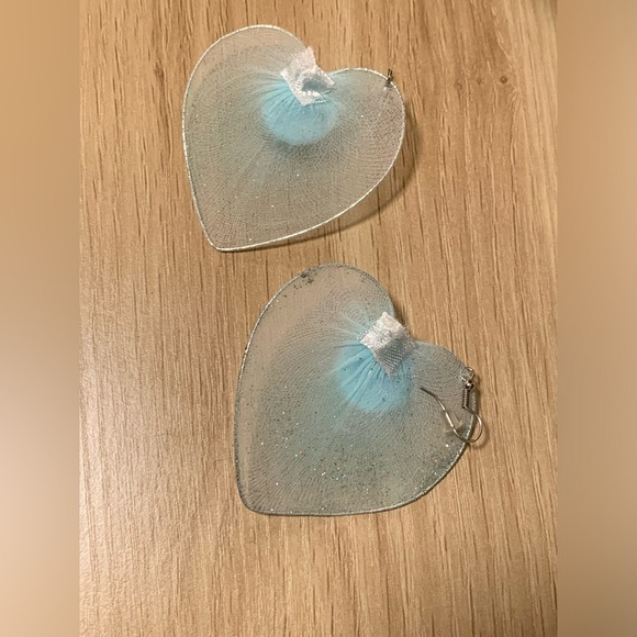 PRELOVED HANDMADE EARRINGS - Picture 2 of 2